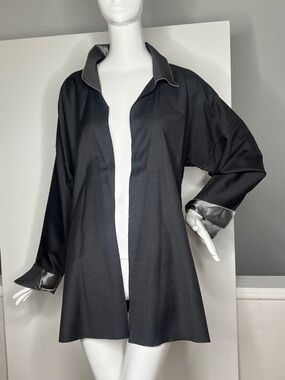Zoran One Size Wool Long Sleeve Open Shirt Silk Collar and Cuff Sleeves